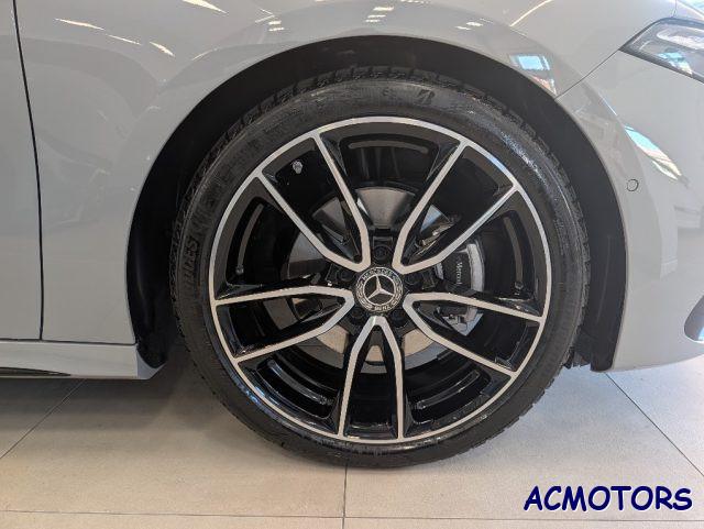 MERCEDES-BENZ A 200 Automatic AMG Line Premium