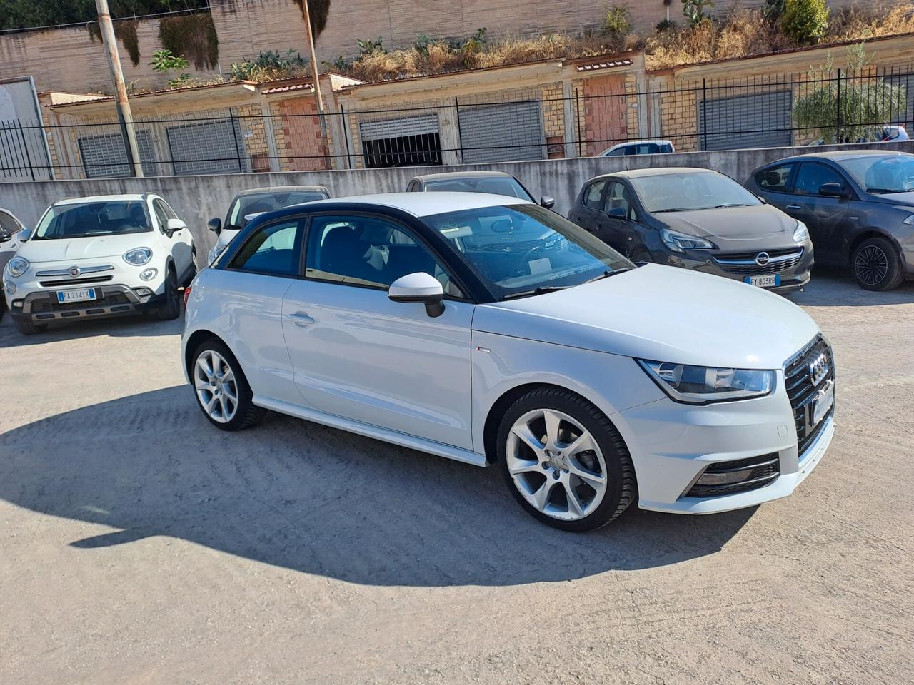 Audi A1 1.4 TDI S LINE