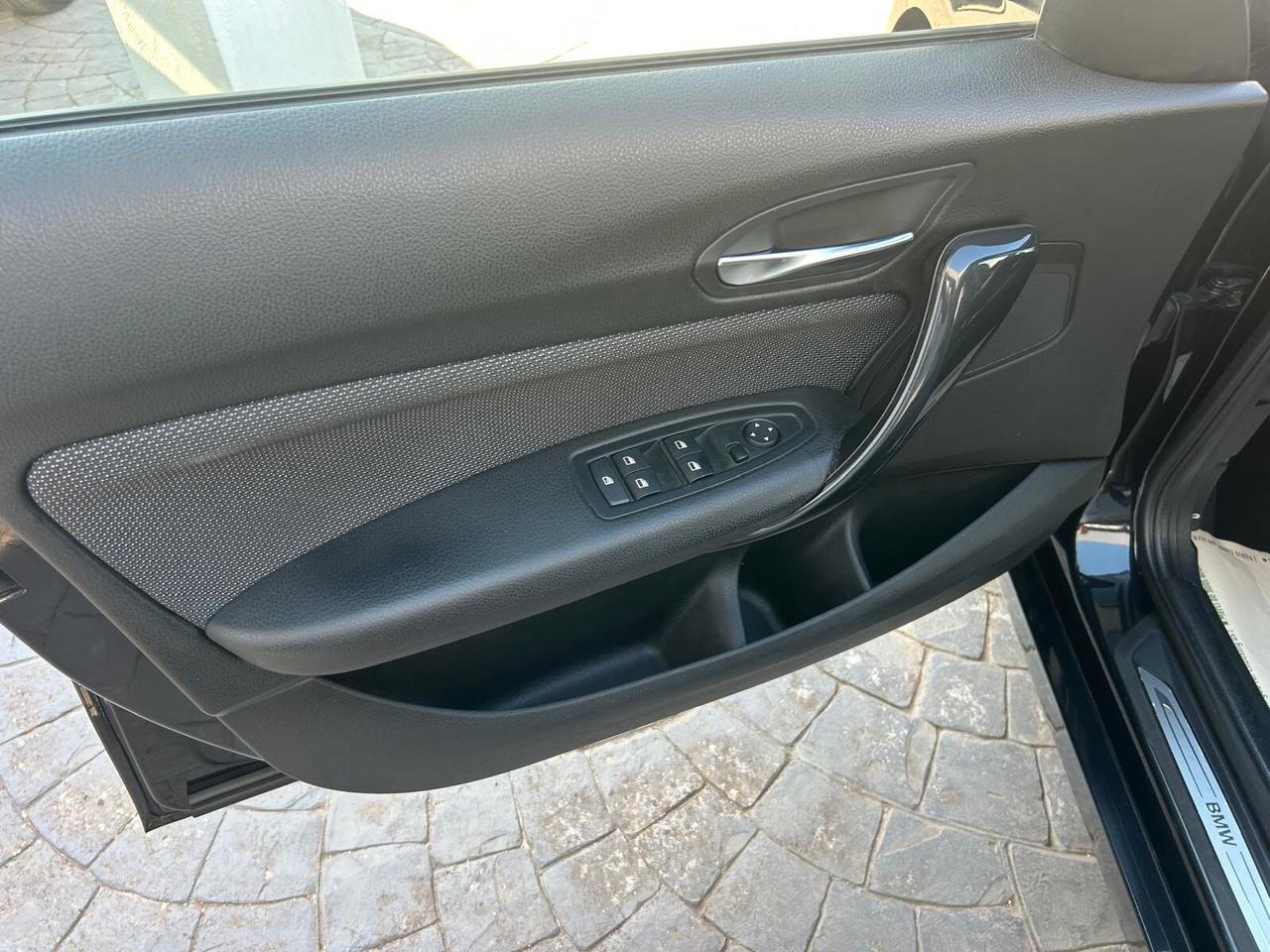 Bmw 116d 2.0 116 Cv URBAN AUTOM. LED/NAVI-2017