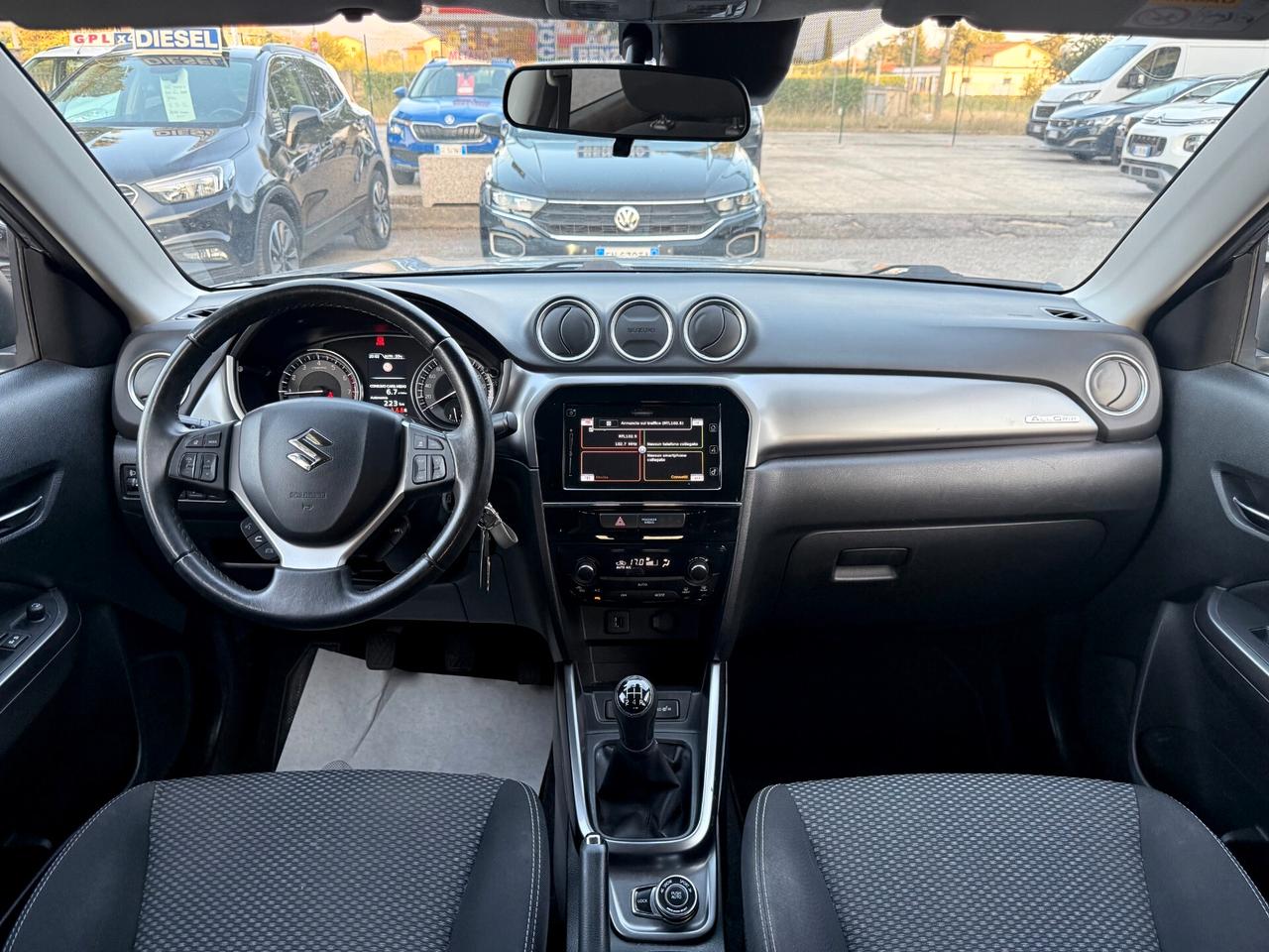 Suzuki Vitara 1.0 Benz. 4WD AllGrip 60.000 KM