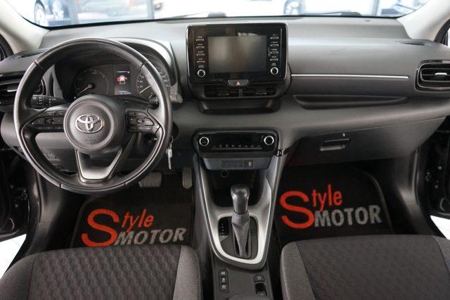 TOYOTA Yaris 1.5 Hybrid 5 porte Business Ufficiale Italia