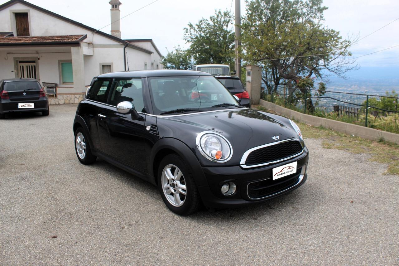 Mini Cooper D R56 1.6 90CV