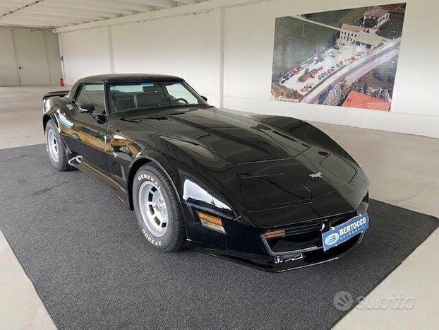 Corvette c3 Stingray California- 1981