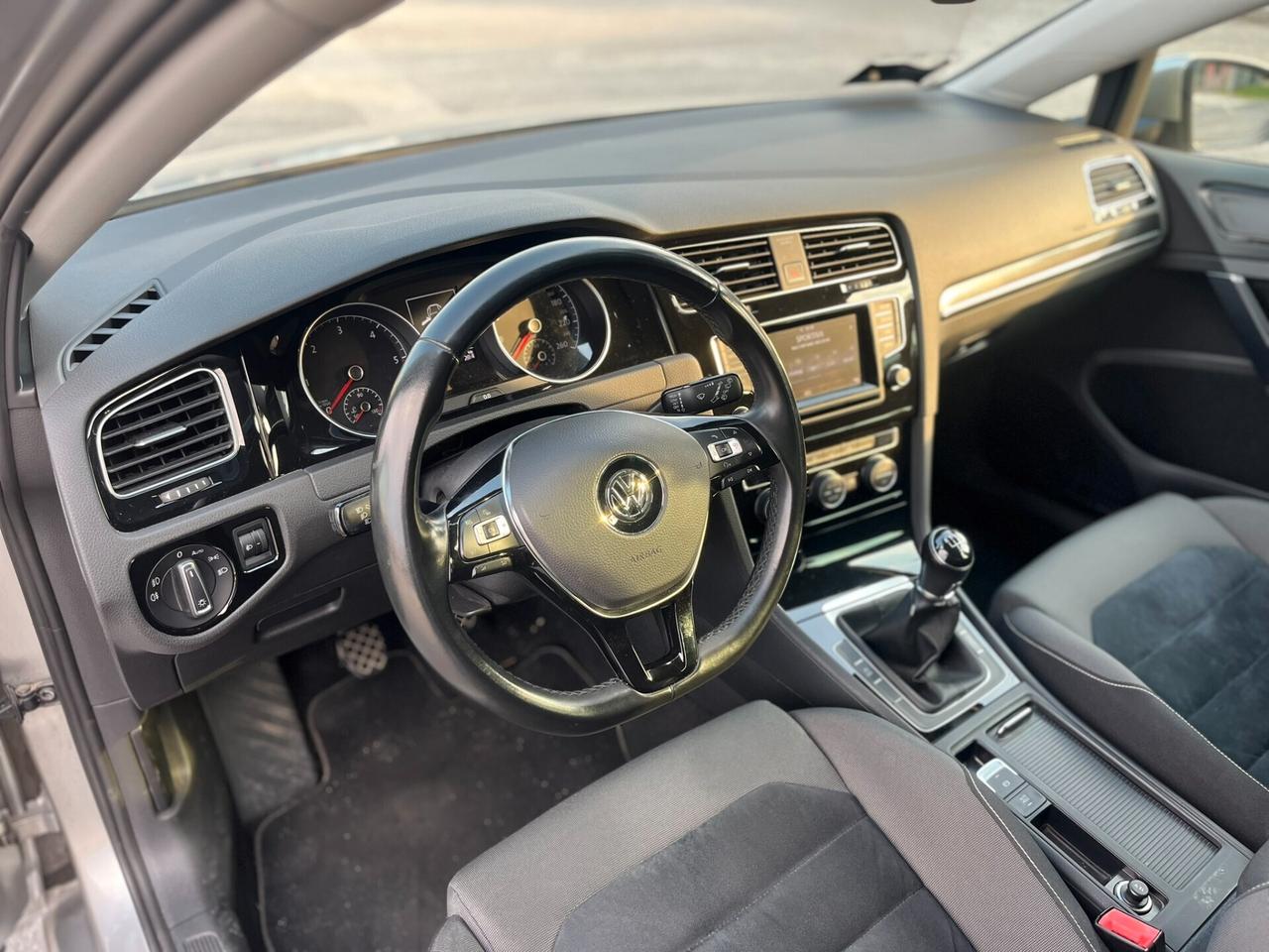 Volkswagen Golf 1.6 TDI 5p. Highline BlueMotion Technology