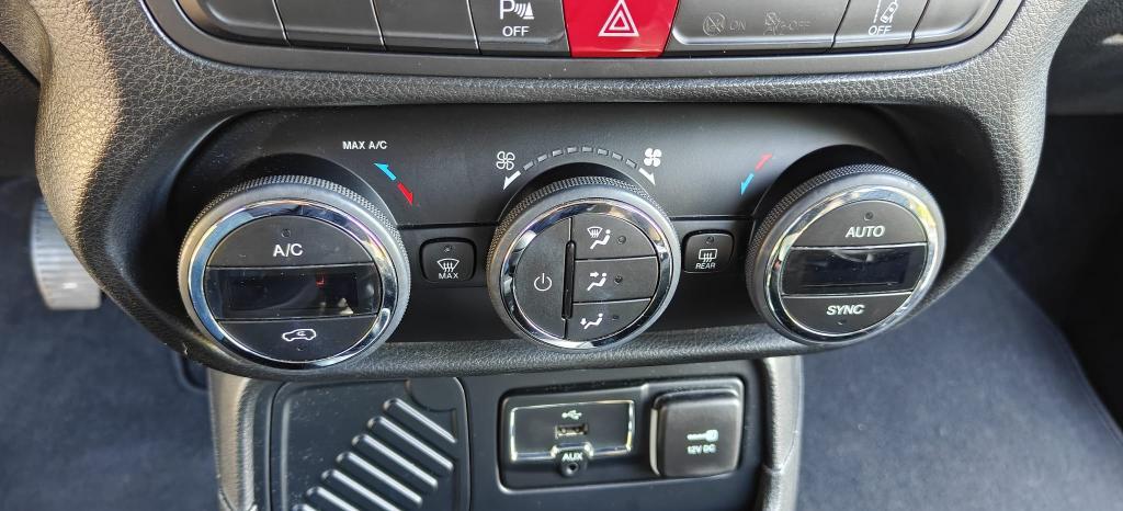 Jeep Renegade 1.6 mjt Limited fwd 120cv E6