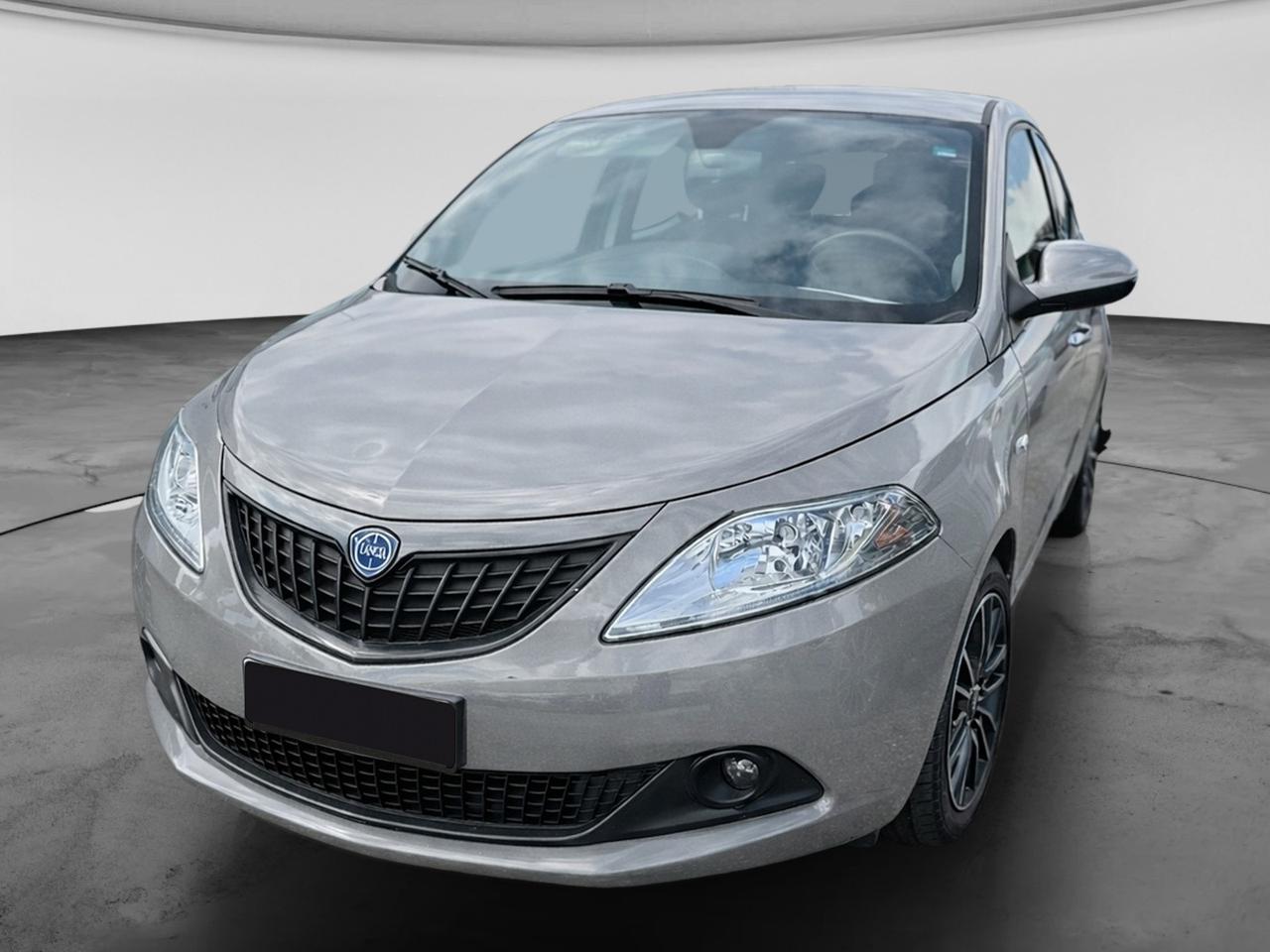 LANCIA Ypsilon III 2021 - Ypsilon 1.0 firefly hybrid Silver s&s 70cv 5p.ti