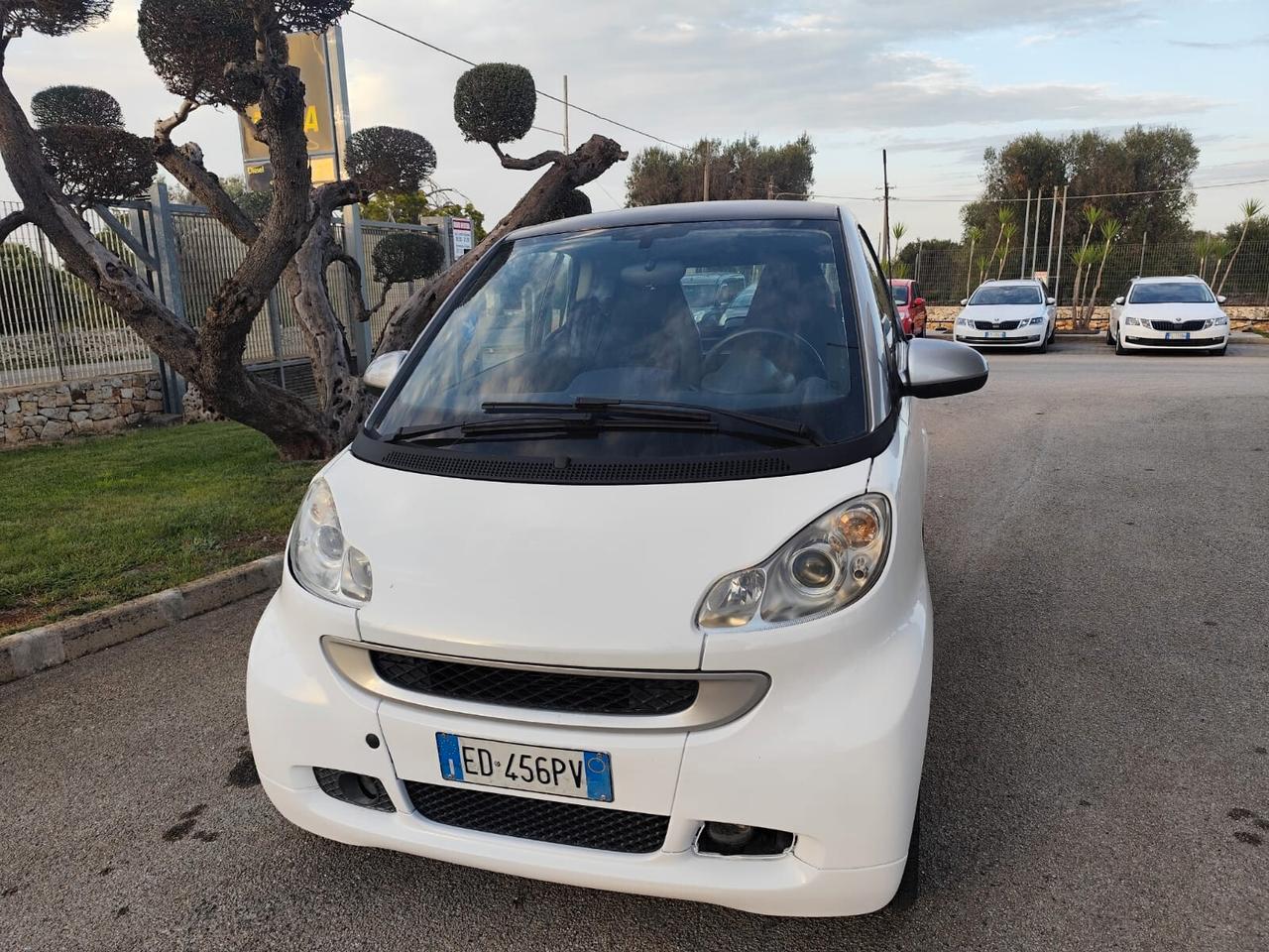 Smart ForTwo 1000 52 kW coupé pure