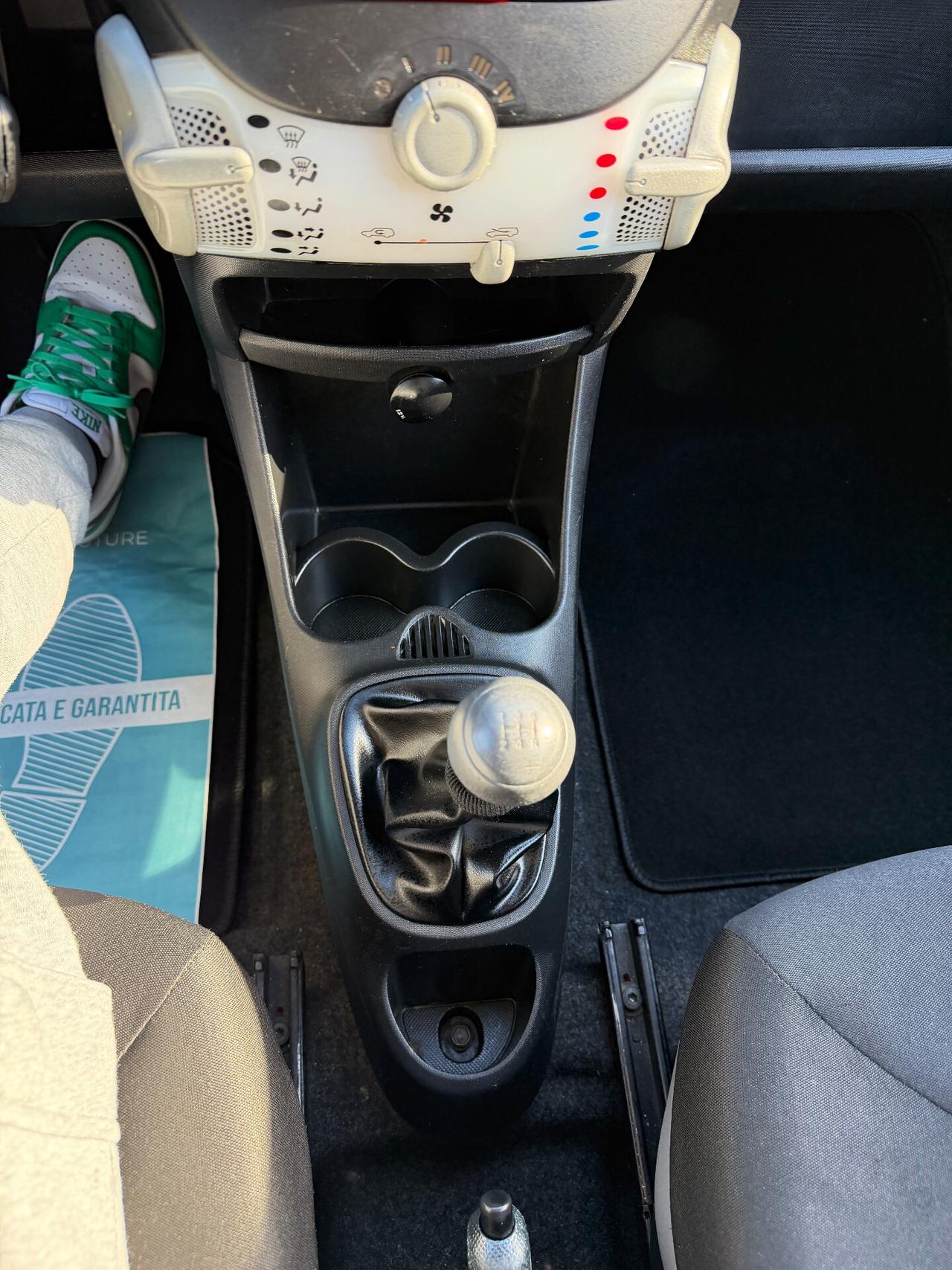 TOYOTA AYGO 1.0 CONNECT/TOMTOM/LED/RESTYLING