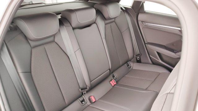 AUDI A3 SPB 35 TDI S tronic S line edition