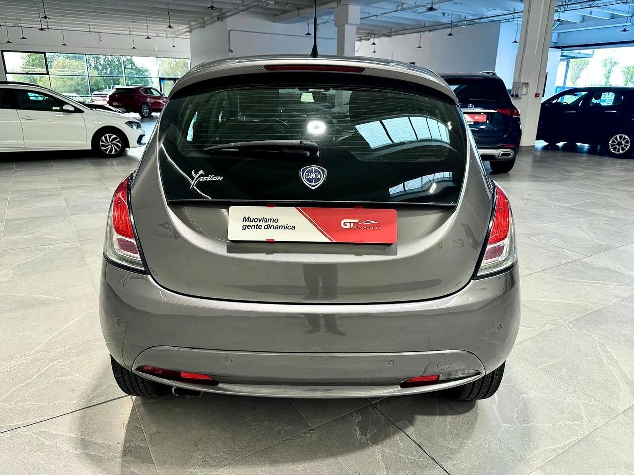Lancia Ypsilon 1.2 69 CV 5 porte Gold