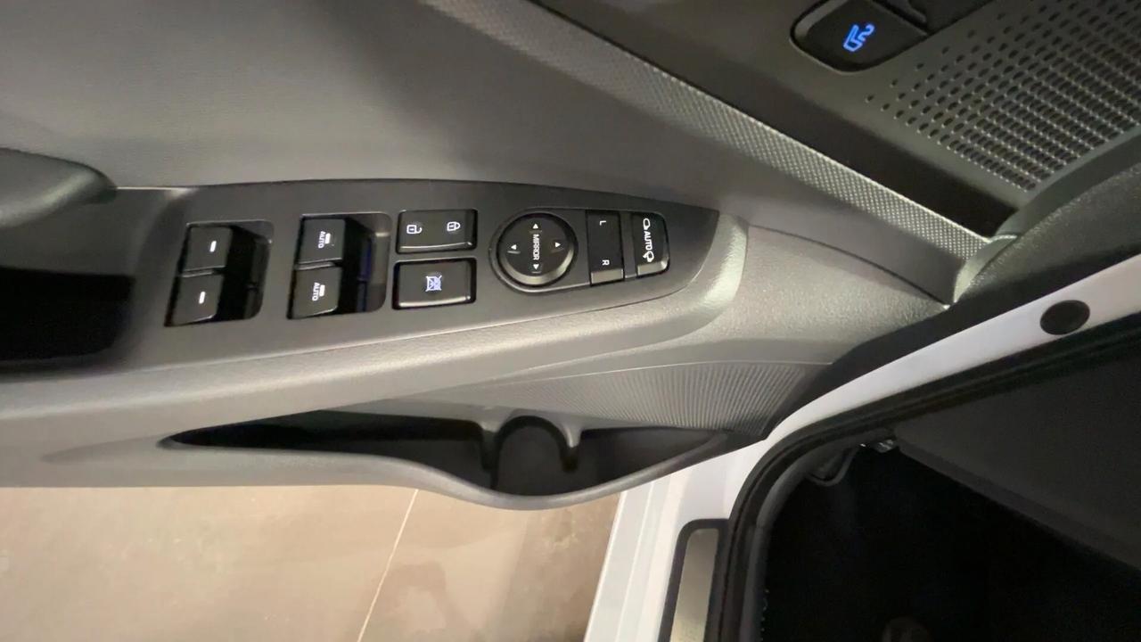Hyundai Ioniq 1.6 Hybrid DCT Style