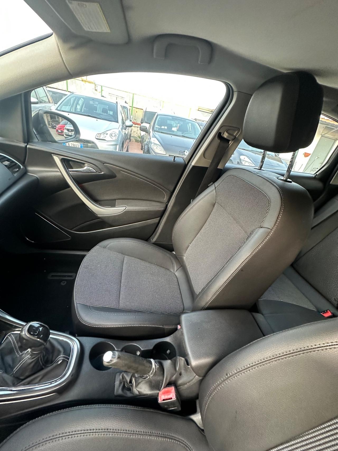 Opel Astra 1.7 CDTI 125CV 5 porte Cosmo