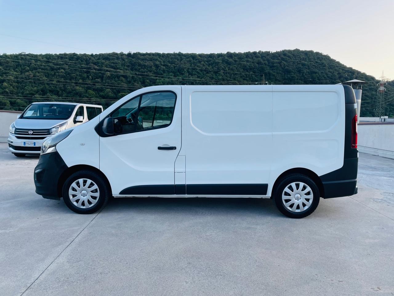 OPEL VIVARO EURO 6B 125 CV 12 Mesi Garanzia