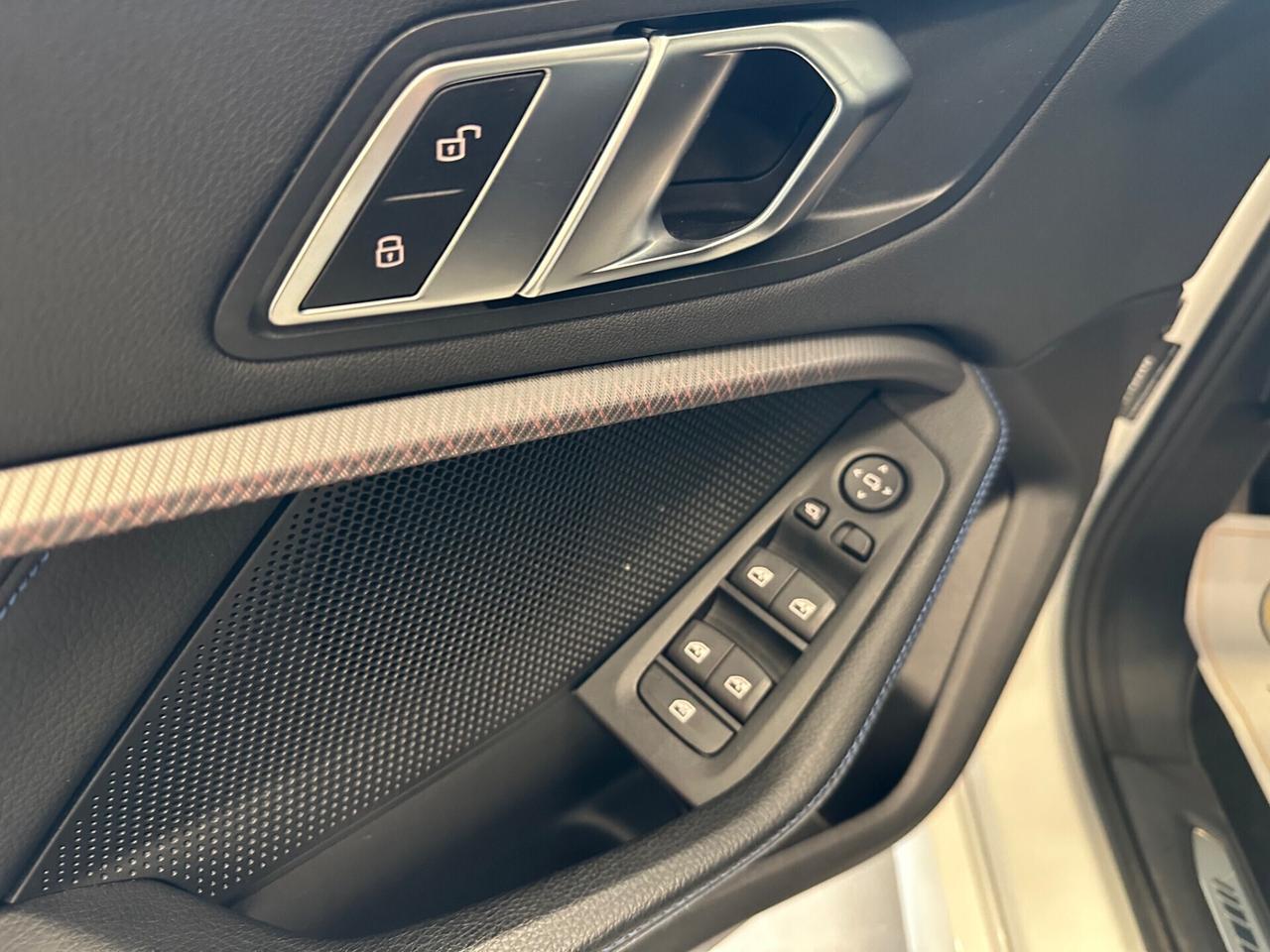 Bmw 118 118i 5p. Msport VIRTUAL