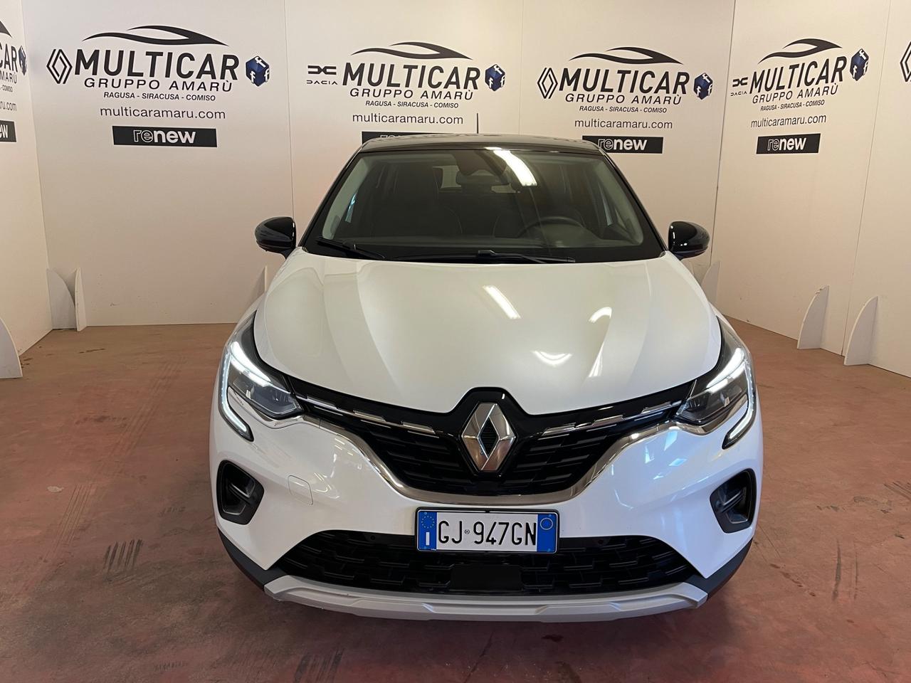 Renault Captur Plug-in Hybrid 160 CV Intens solo 8700km