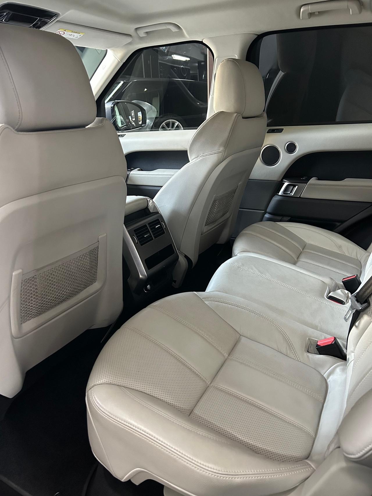Land Rover Range Sport 3.0 SDV6 SE