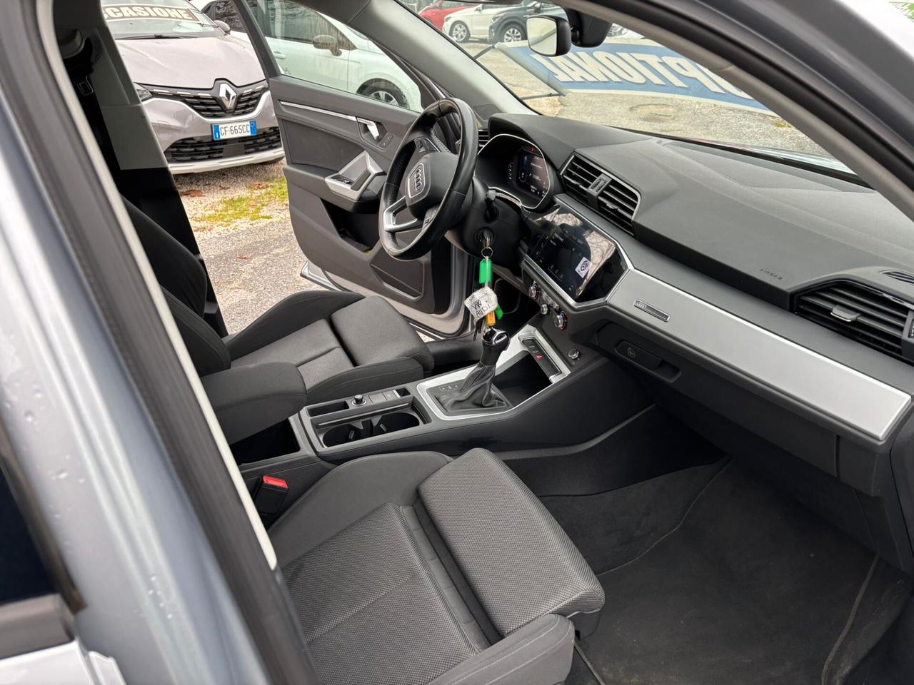 Audi Q3 35 TDI S tronic Business Advanced