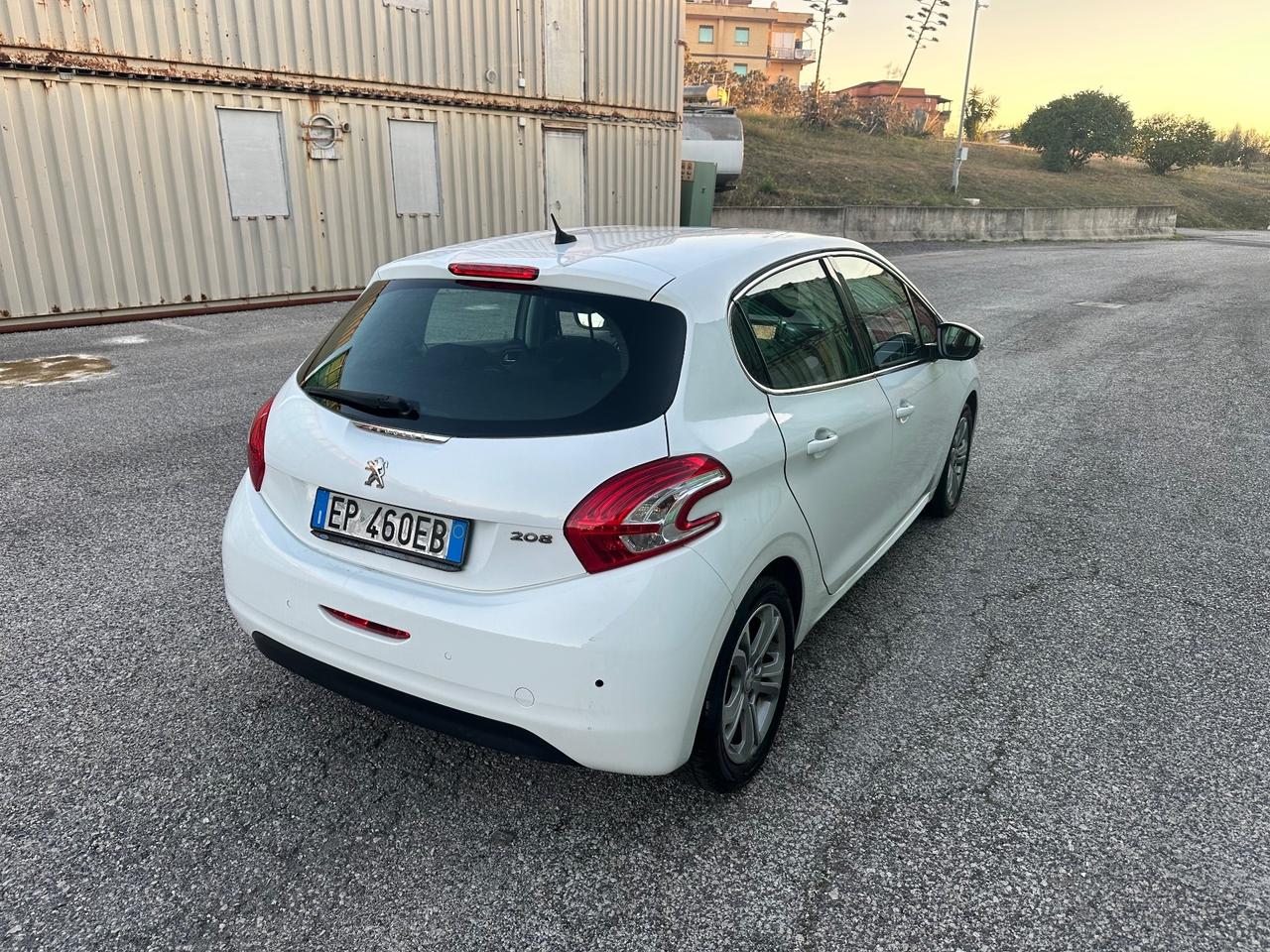 Peugeot 208 1.4 HDi 68 CV 5 porte Access