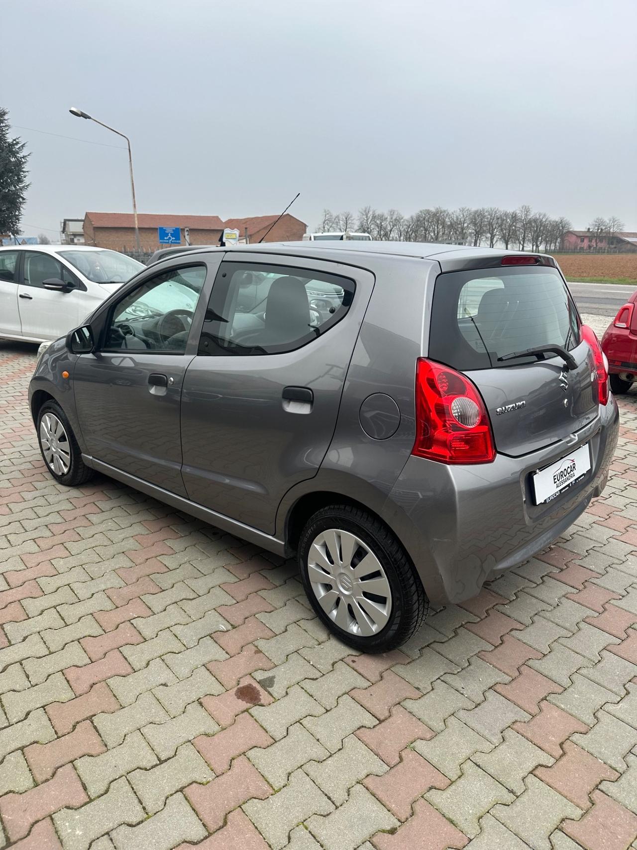 Suzuki Alto 1.0 VVT GPL