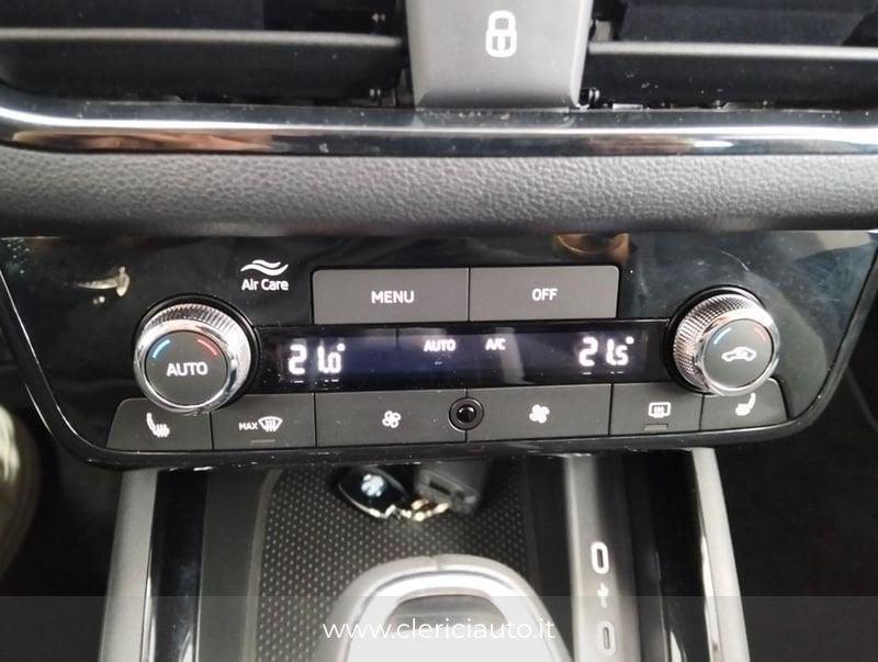 Škoda Kamiq 1.0 TSI 115 CV DSG Black Dots + Convenience Pack