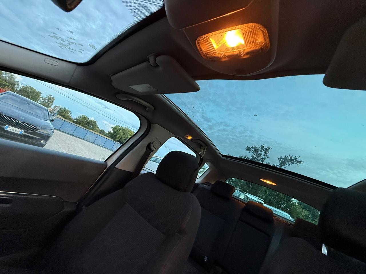 Peugeot 3008 1.6 HDi 110CV Tecno