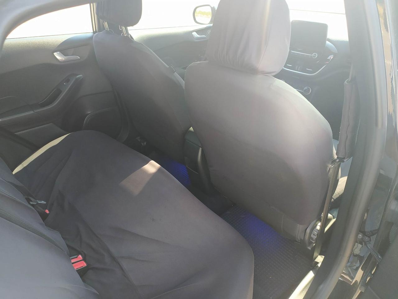 Ford Fiesta Titanium 1.1 75 cv GPL #11526