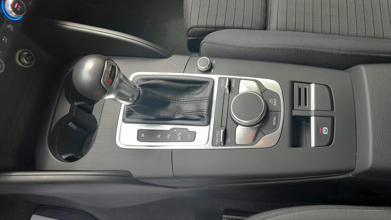 Audi A3 SPB 1.6 TDI S tronic Sport