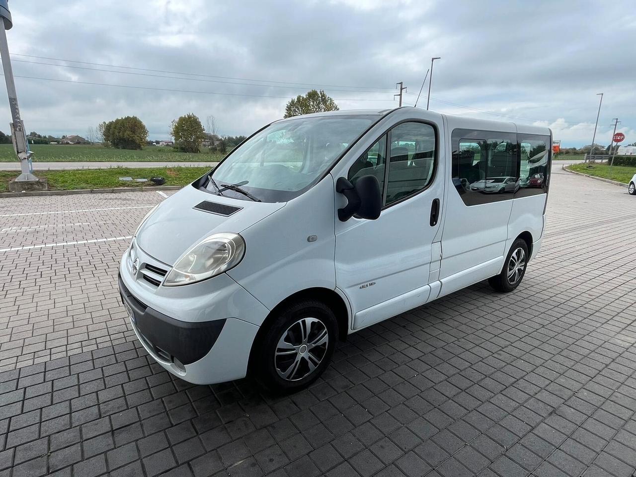 Nissan Primastar 9 posti 2.0 dCi 115CV