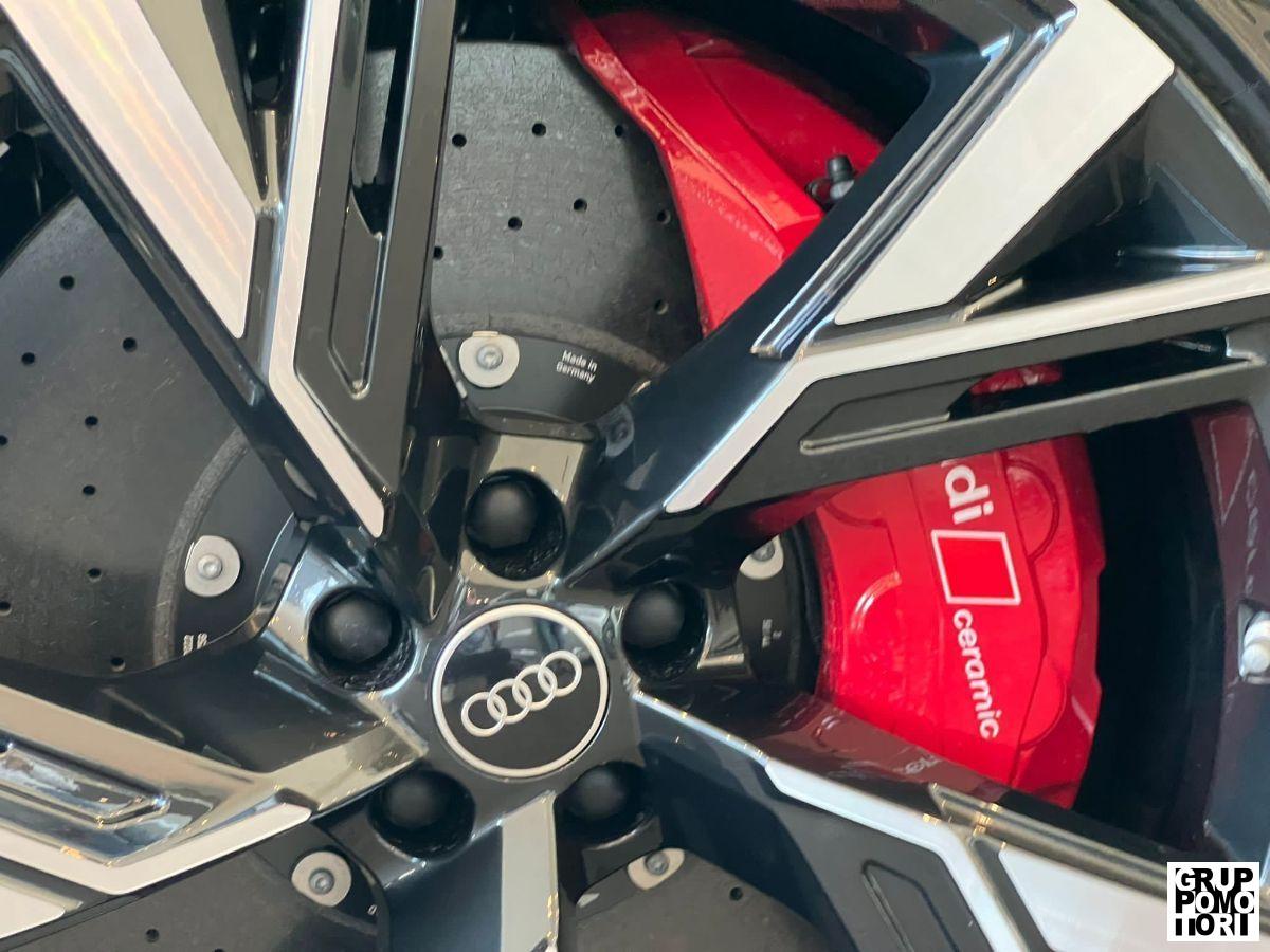 AUDI - RS6 Avant 4.0 Mhev Tiptronic quattro V8 Carboceramica