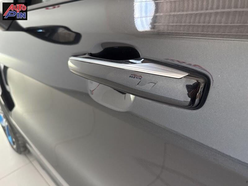 Lynk & Co 01 01 PHEV *TETTO APRIBILE *In arrivo*