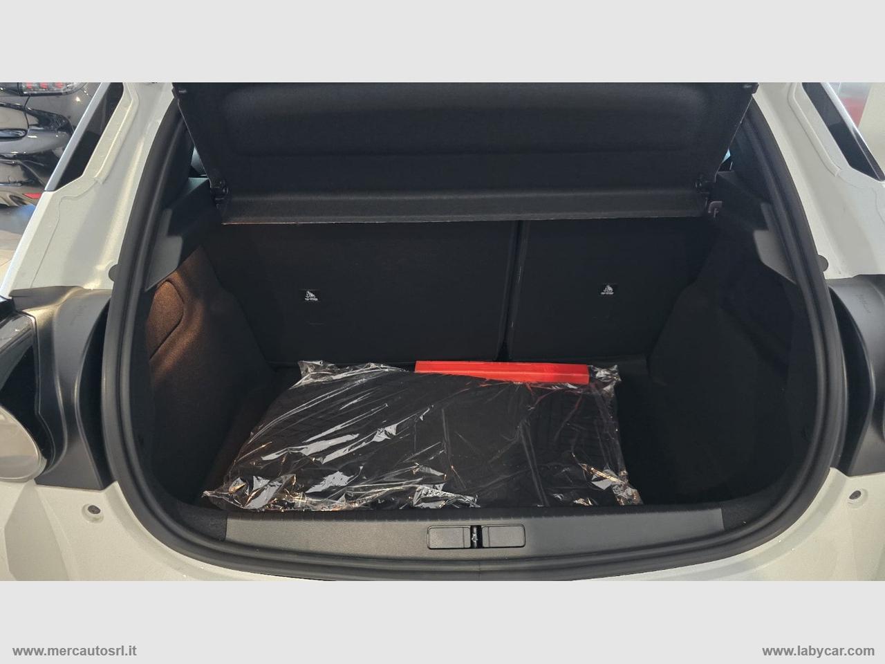 LANCIA Ypsilon Hybrid e-DCT LX