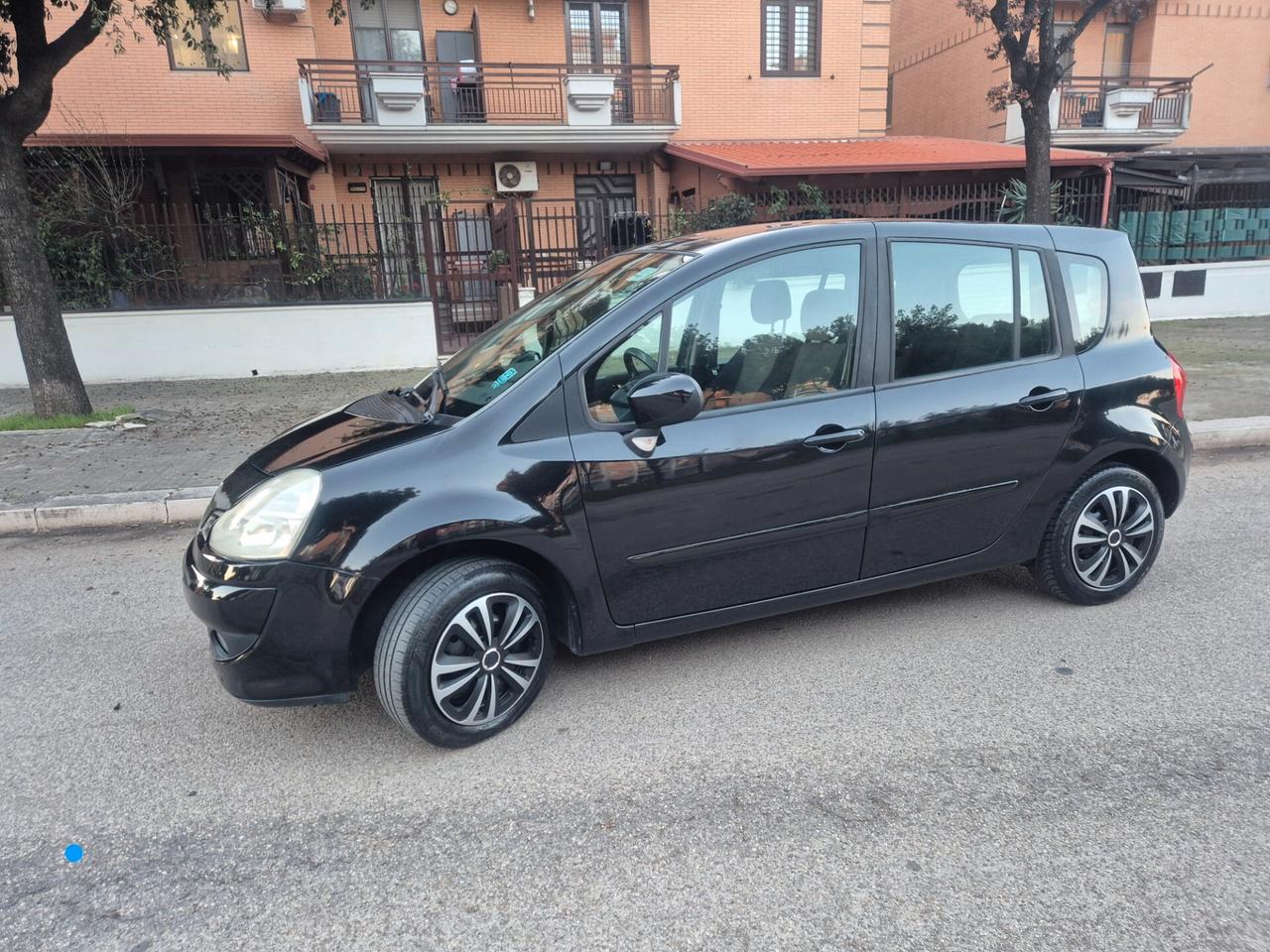 Renault Modus Grand 1.5 dCi 85CV Dynamique