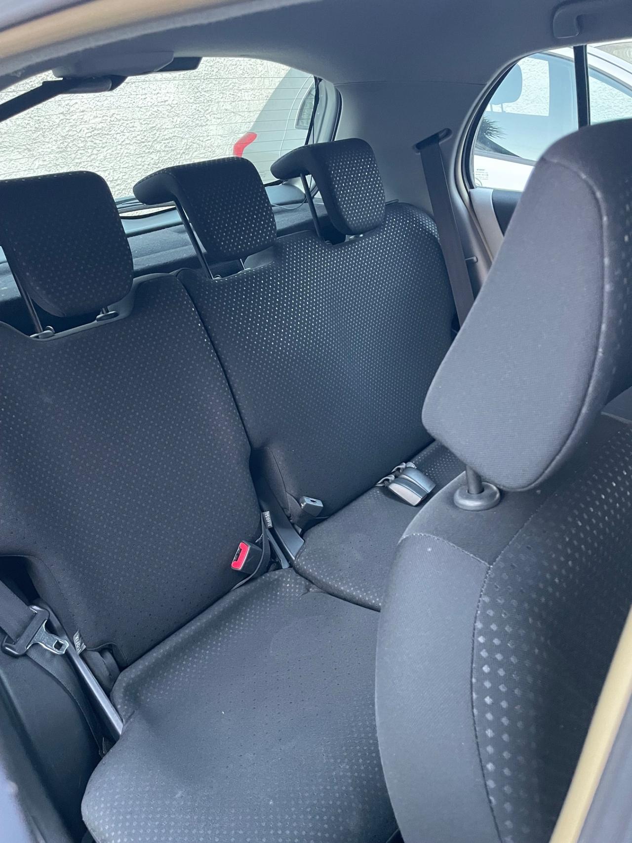 Toyota Yaris 1.0 5 porte Lounge FULL dal nord Italia bella