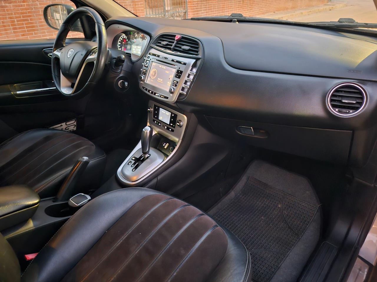 Lancia Delta 1.6 M-jet 120cv Platinum Automatica