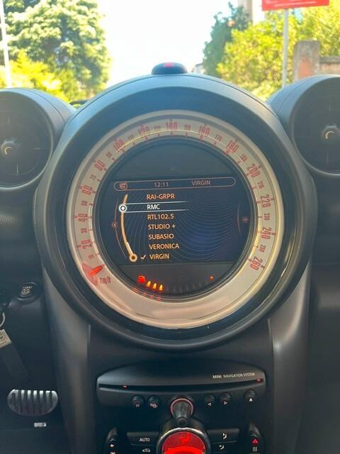 MINI COUNTRYMAN COOPER 2.0 SD BUSINESS ALL 4 AUTOMATICA NAVI CERCHI DA 18 OK NEOPATENTATI