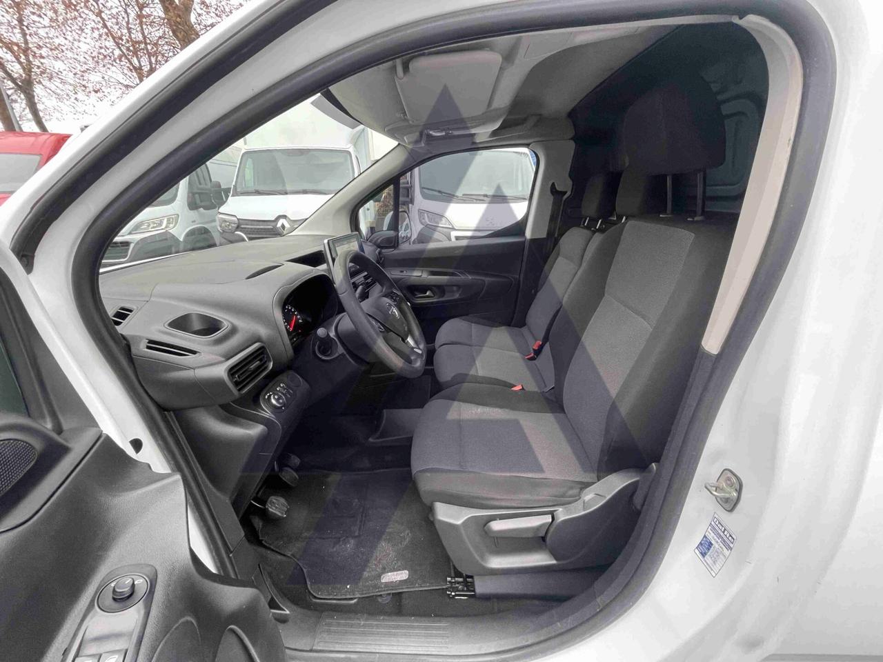 Opel Combo Cargo 1.5d 100cv L1H1 Essentia mt5