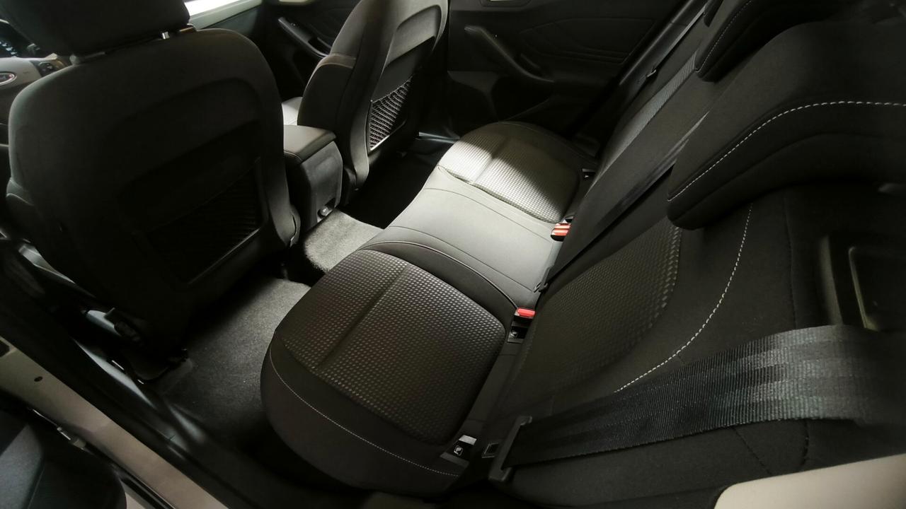 Ford Focus 1.5 120 CV copilot km 36000