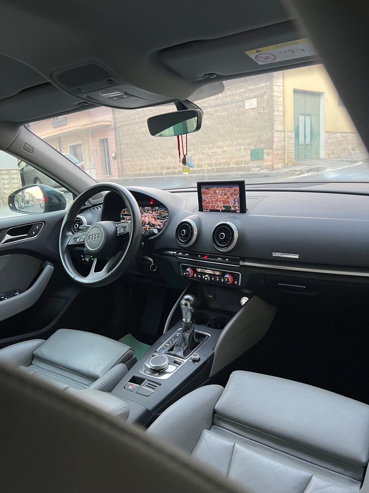 Audi A3 SPB 2.0 TDI Sport cockpit
