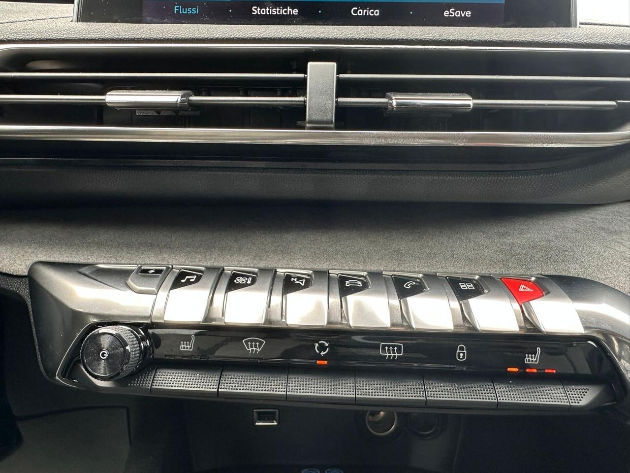 Peugeot 3008 Hybrid4 300 e-EAT8 GT