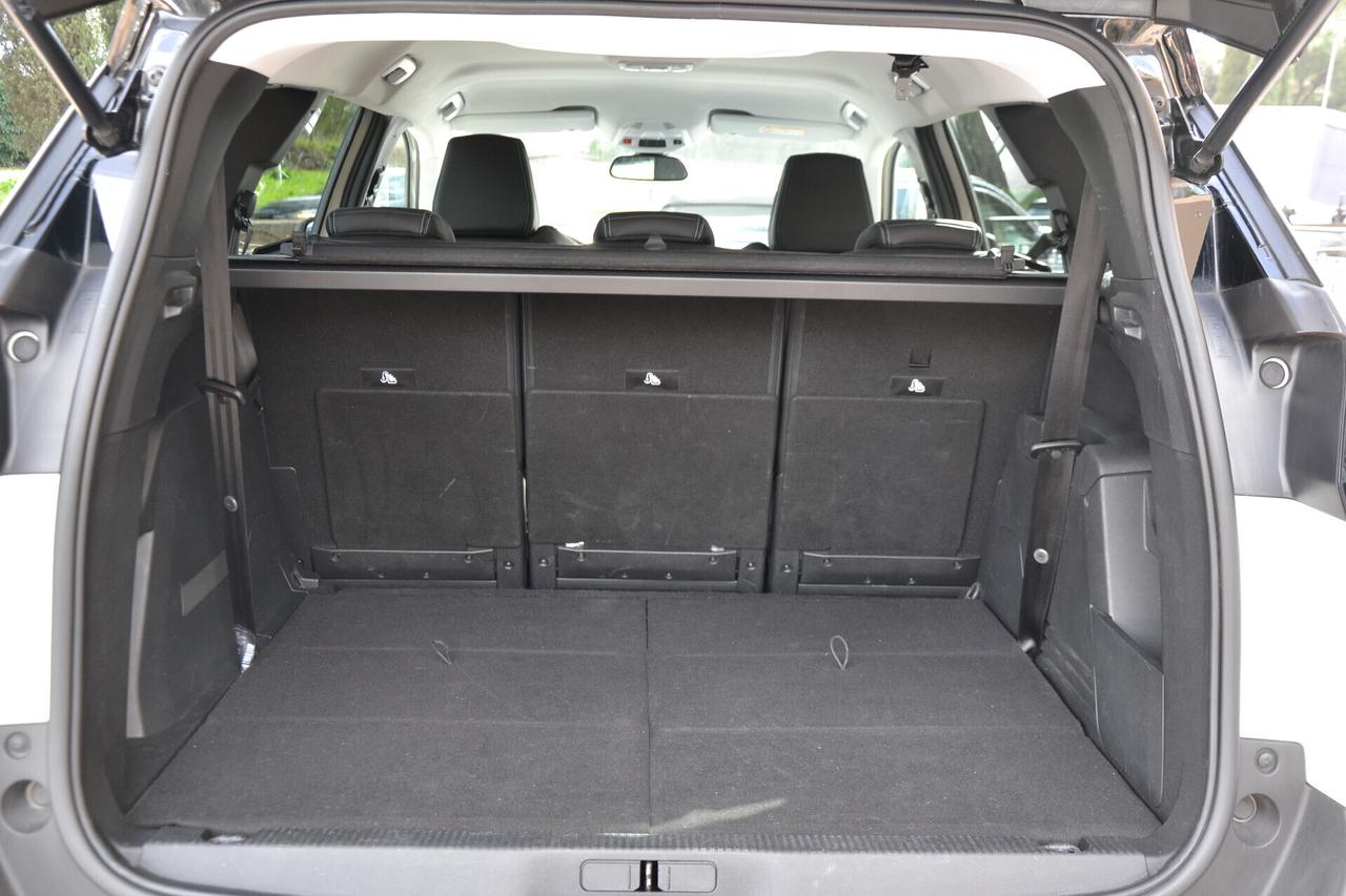 Peugeot 5008 1.5 HDi 130CV 7 POSTI AUT.**PREZZO REALE**UNIPRO'*