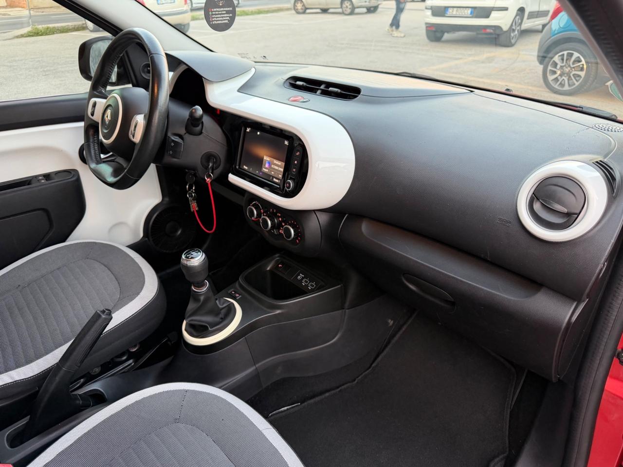 Renault Twingo SCe 65 CV Intens