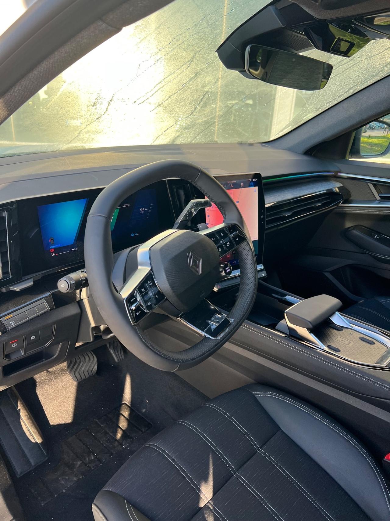 Renault Austral E-Tech Techno possibilità noleggio no scoring