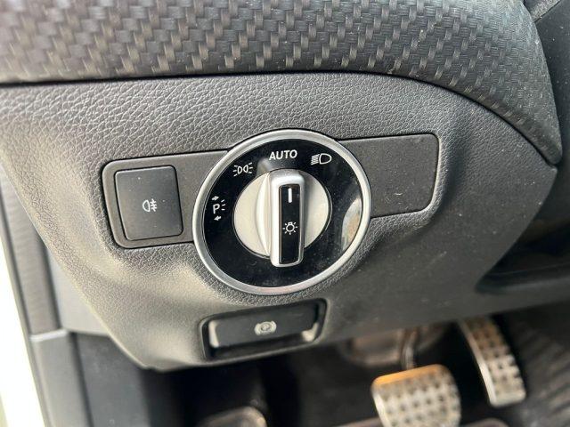 MERCEDES-BENZ A 180 d Automatic Premium Pack-AMG