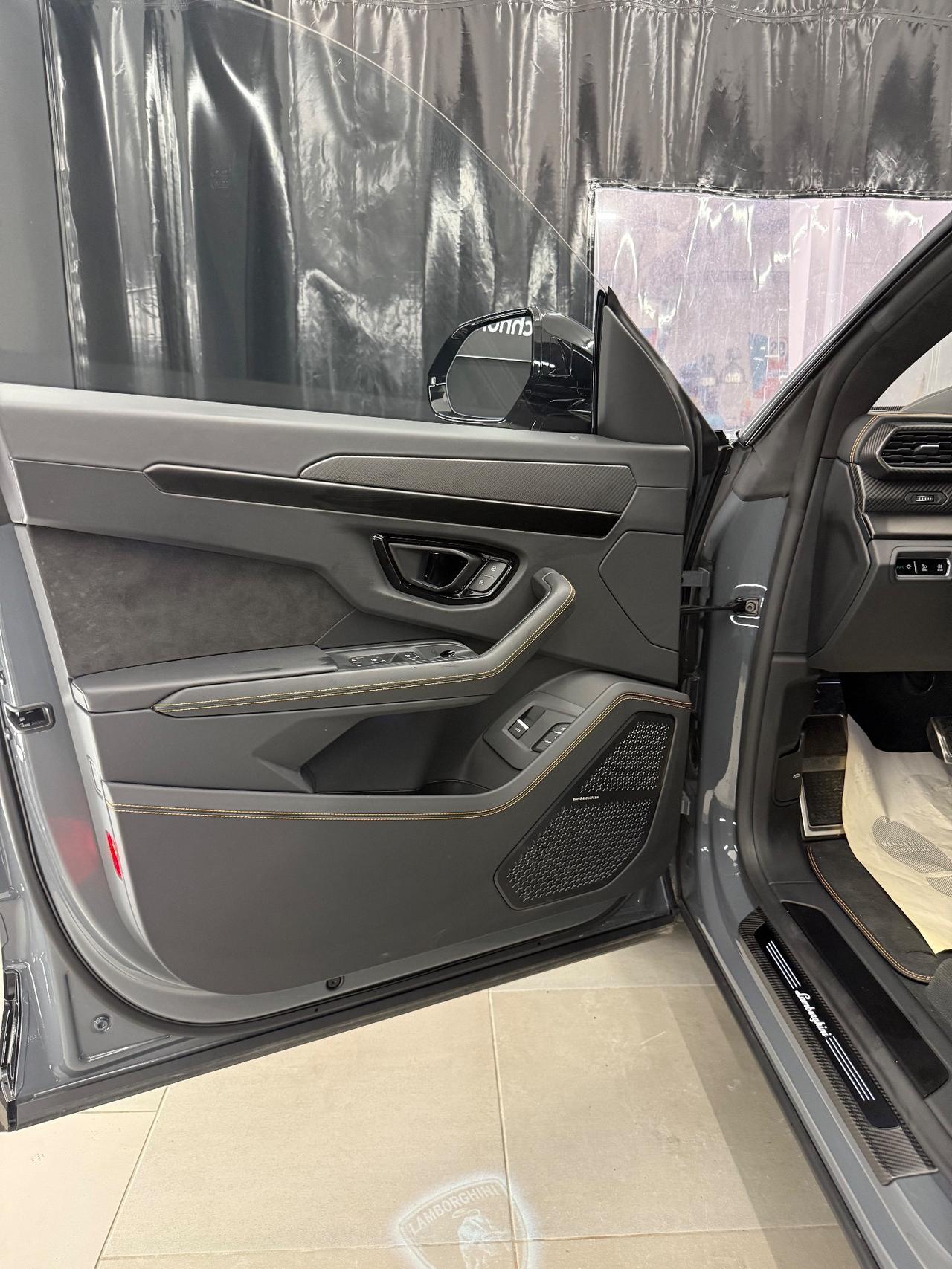 Lamborghini Urus 4.0 S