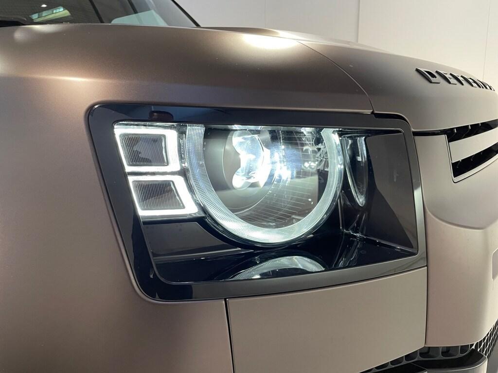 Land Rover Defender 90 X-Dynamic SE 200cv