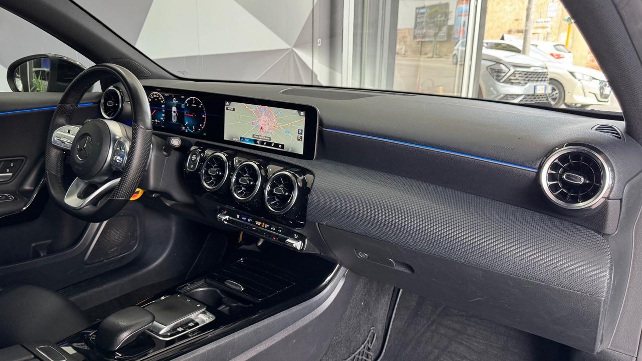 Mercedes-benz A 180 d Automatic Premium-2019