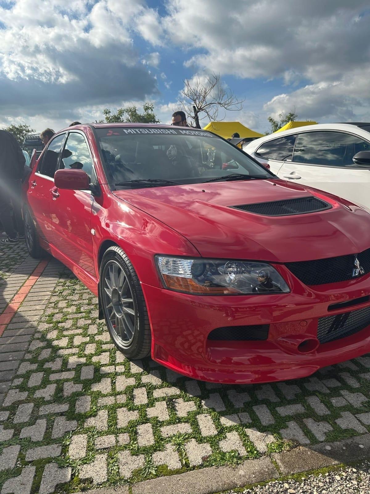 Mitsubishi Lancer Evolution IX GSR