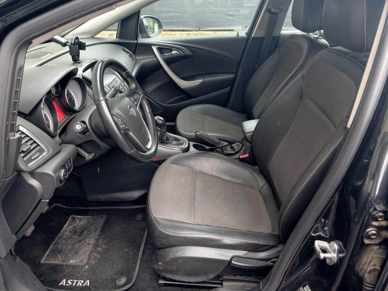 Opel Astra DIESEL COSMO 5 PORTE UNI PROPRIETARIO 2013