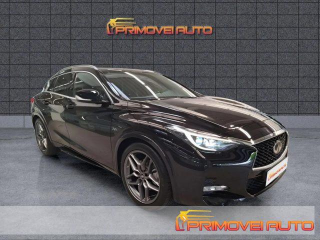 INFINITI Q30 2.2d DCT