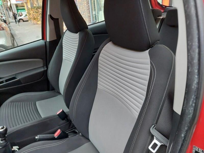 Toyota Yaris 1.4 D-4D 5 porte Lounge